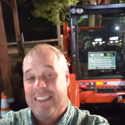 PIP Rental staff taking a selfie.