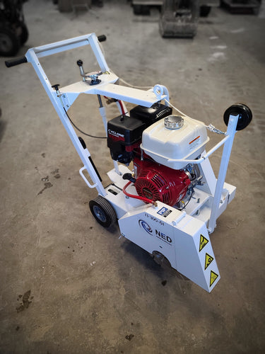NC1300 SERIES WALK-BEHIND CONCRETE SAW (GAS)